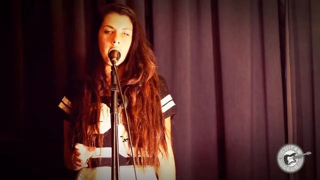 Scarborough Fair - Ariane Machado - GuitarClub LIVE SESSIOM смотреть онлайн