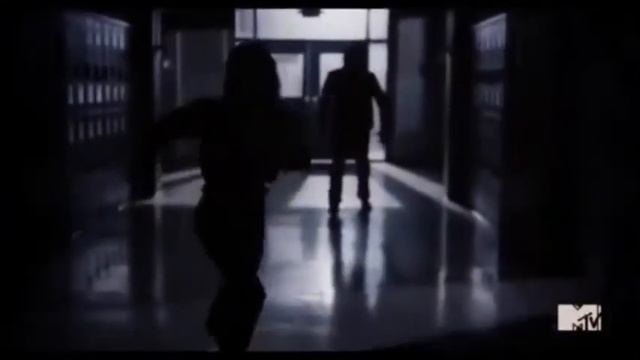 Chloe & The Hales: Someone to Fall Back On смотреть онлайн