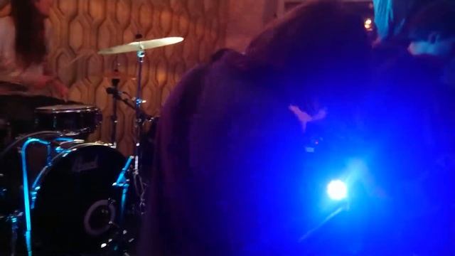 црвених цветова - дорожная петля (live@Пельменная №1 2018-04-07) смотреть онлайн