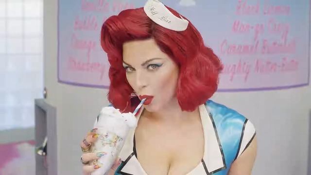 Fergie - M.I.L.F. $ (Official Music Video)_Full-HD
