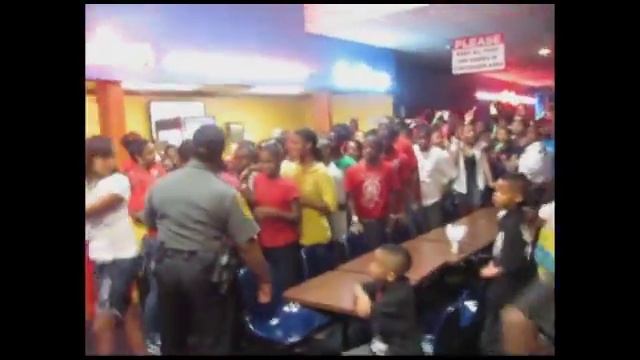 Golden Glide presents Teen Night ft. Travis Porter, 3rd Flo, Outstanding Swag Boyz, Neon, Dj Dream смотреть онлайн