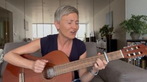 Под ольхой задремал есаул молоденький