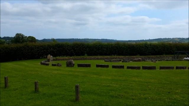 Newgrange and Hill of Tara Day Trip from Dublin Ireland　ニューグレンジ古墳とタラの丘　ダブリンからの日帰りバスツアー смотреть онлайн