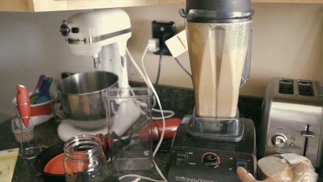 AdventureRx 85 Olive oil in your coffee? | Modified ketogenic diet смотреть онлайн