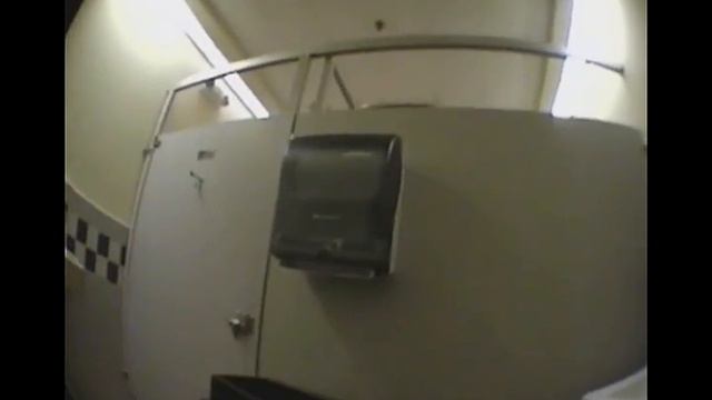 Jose Throws A Phat Fucking Spit Wad And The Camera Gets Wet 🚽👋🏻👋🏻👋🏻😂 смотреть онлайн