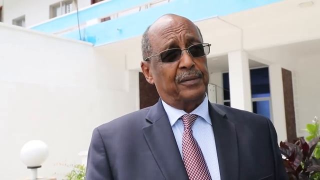 Madaxweynaha Jamhuuriyadda Federaalka Soomaaliya Mudane Maxamed Cabdullaahi Farmaajo waxa uu kulan смотреть онлайн