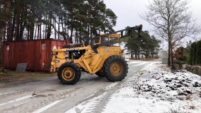 Köp Baklastare Volvo BM på Klaravik смотреть онлайн