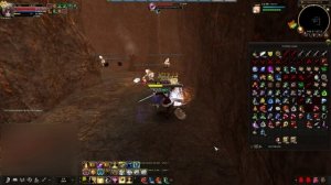 Сравниваем два топ места по фарму Karos Arena Larsin