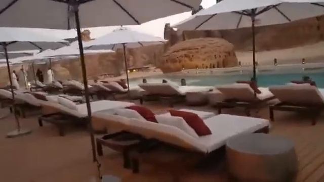 Habitas alula... смотреть онлайн