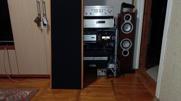 accuphase dc81l играет эмбиент 4