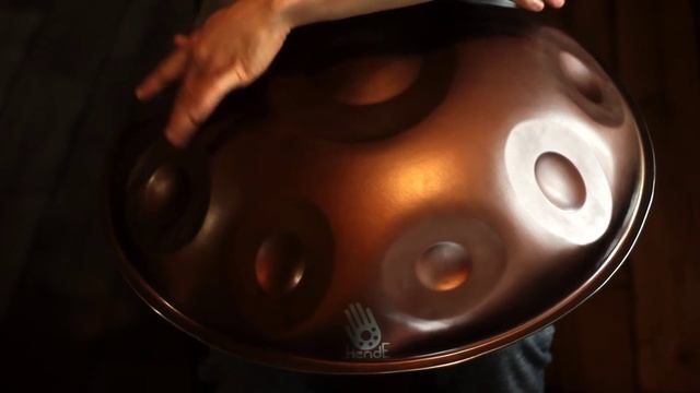 Hende Sound Sculptures - B Amara 9 смотреть онлайн