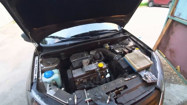 СВЕЧИ И ВОЗДУШНЫЙ ФИЛЬТР ПОСЛЕ 18 ТЫС ПРОБЕГА НА LADA GRANTA FL | САМОСТОЯТЕЛЬНАЯ ЗАМЕНА смотреть онлайн