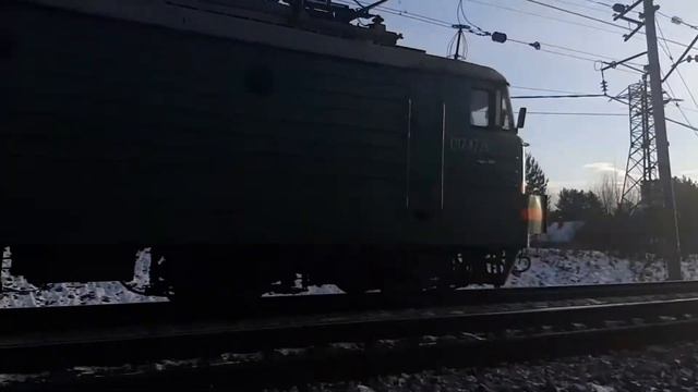 "Грузин" СМЕ Электровозов ВЛ11М-238 и ВЛ11М-236 следует резервом смотреть онлайн