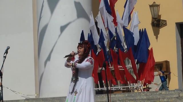 ЗВЕЗДА МАРИЙСКОЙ ЭСТРАДЫ ЗОЯ БЕРНИКОВА.ЙОШКАР-ОЛА. ДЕНЬ ГОРОДА.2014.ВИРТУАЛЬНЫЙ МУЗЕЙ КУЛЬТУРЫ смотреть онлайн