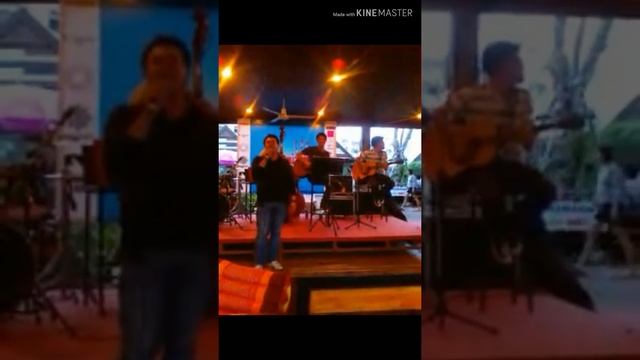 บันทึกการแสดงสด LIVE AT BURI TARA RAMA9 7/1/2012 งานช่วยผู้ประสบอุทกภัย смотреть онлайн