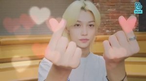 Stray Kids Vlive
Трансляция Феликса (Oct 28 2021) 
9.15fm 💙