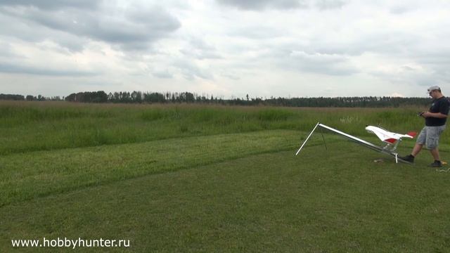 запуск Skywalker Х8 с катапульты смотреть онлайн