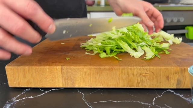 УЛЕТНЫЙ САЛАТ С ВЕТЧИНОЙ! смотреть онлайн