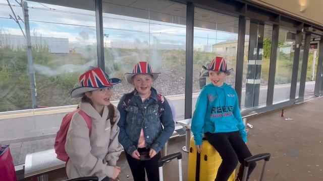 @vexrobotics VEX IQ Team 38154B setting off on their travels to Dallas смотреть онлайн