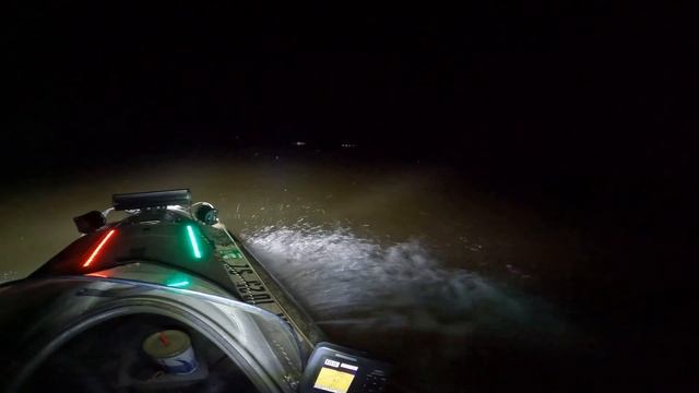 2011 KX Mokai - Night Run - Goose Creek смотреть онлайн