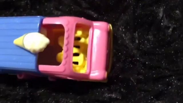 Polly Pocket Pollyville Ice Cream Truck | Unboxing | Toy Review смотреть онлайн
