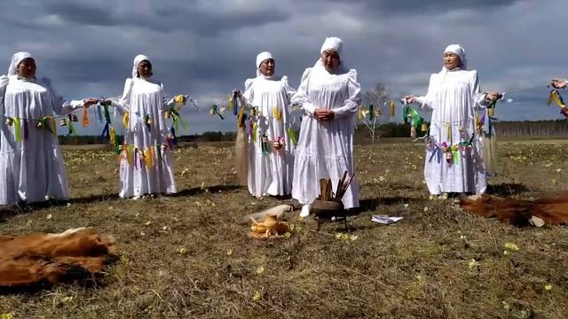 Салама ыйааһынан сиэрэ-туома. ДНТ Алгыс. Таатта, Кыйы. 2021. смотреть онлайн