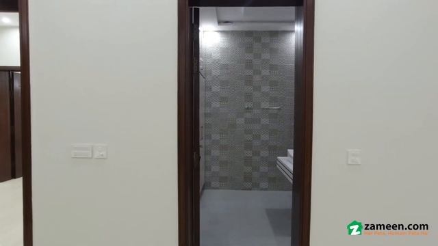 1 KANAL HOUSE IN BLOCK E VALENCIA HOUSING SOCIETY LAHORE смотреть онлайн