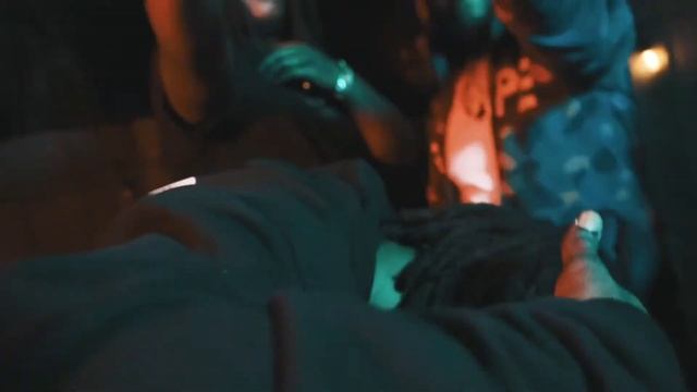 Ea x Poprock - Vlone смотреть онлайн