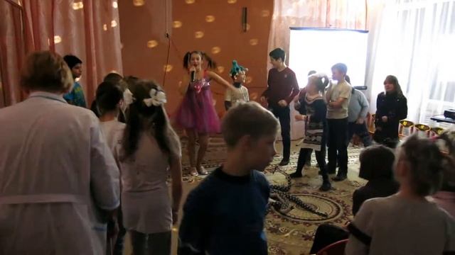 Виолетта Юшкина- Благотворительный концерт в детском доме смотреть онлайн