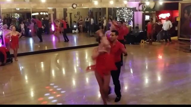 Salsannati Dance Company 2015 performing Ven Morena choreography смотреть онлайн