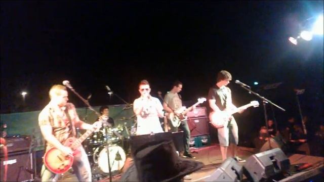 3 Steps - Dej mi - Live from El pirata bar - Koper смотреть онлайн