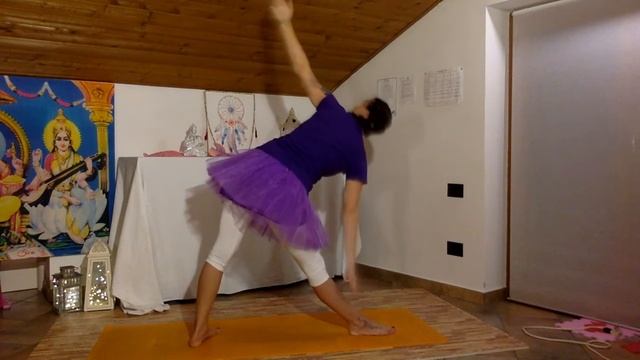 Vini yoga prima pratica 🙏 смотреть онлайн