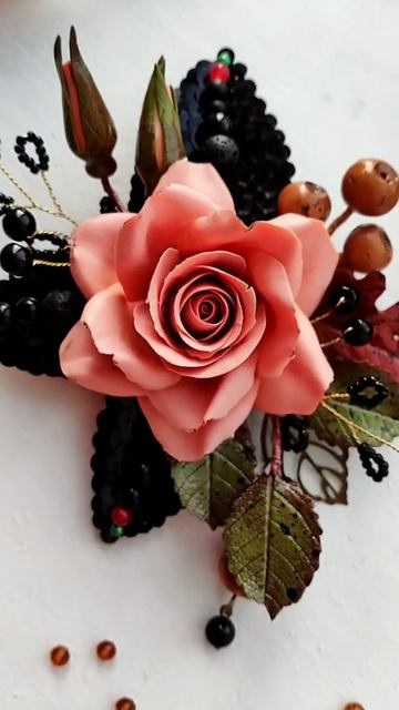 Осенние броши. 2020 год. Дизайнерские украшения Oletta... смотреть онлайн