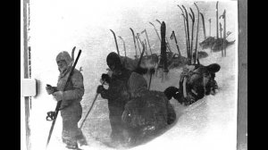 🔴Перевал Дятлова. Разбираем две специально вброшенных  в УД  фотографии, якобы установки палатки🔴