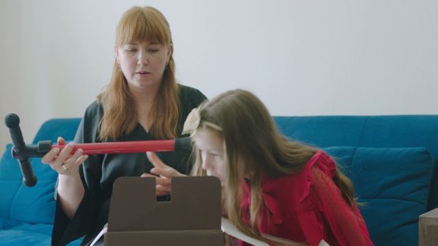 Видеоролик о некачественных детских игрушках смотреть онлайн