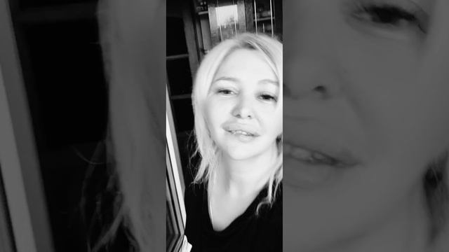 Разбуди меня . Пытаюсь перепеть 🤣 или переорать смотреть онлайн