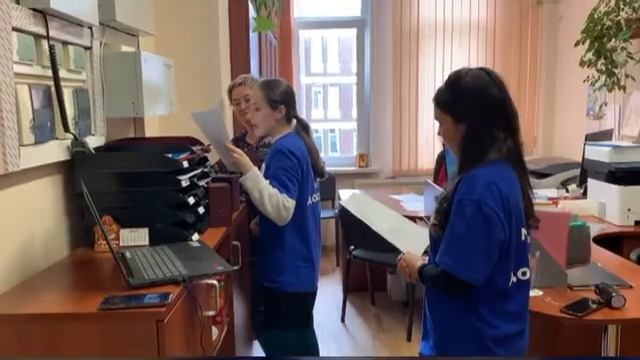 Торжественная радиолинейка ко Дню Победы_Лицей 554_Санкт-Петербург смотреть онлайн