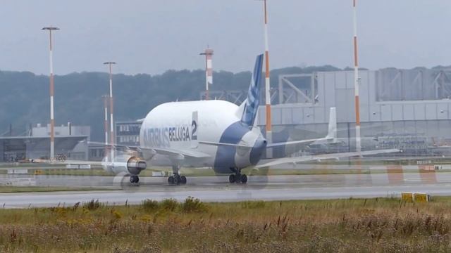 Airbus "Beluga" - Landung und Start смотреть онлайн