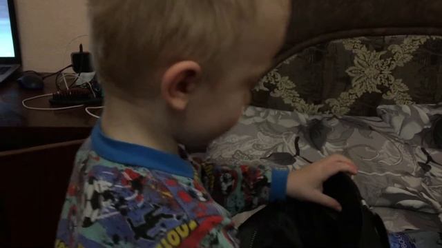 2,12,2018 Влог.Будни мамы. Проспала. Мама передай. Кум привет. Я сутками пью. смотреть онлайн