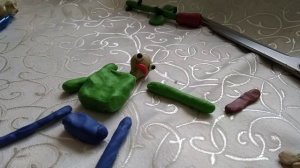 Лепим балди из пластилина.