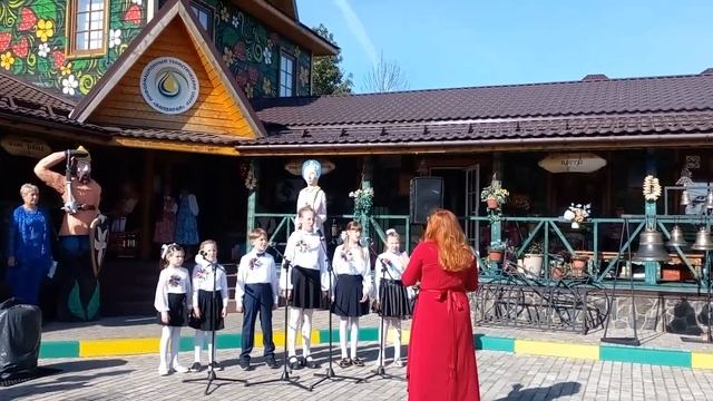 Д.Тухманов "Колокольчик мой хрустальный" смотреть онлайн