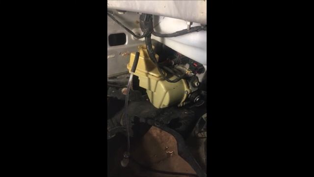 2013 Dodge Charger Power Steering Fluid Change смотреть онлайн
