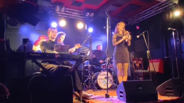 Полина Симонова Round Midnight смотреть онлайн