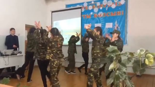 Школа мелькомбинат 9класс 2019год Жаса Қазақстан смотреть онлайн