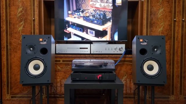 Усилитель Rega Mira 3
