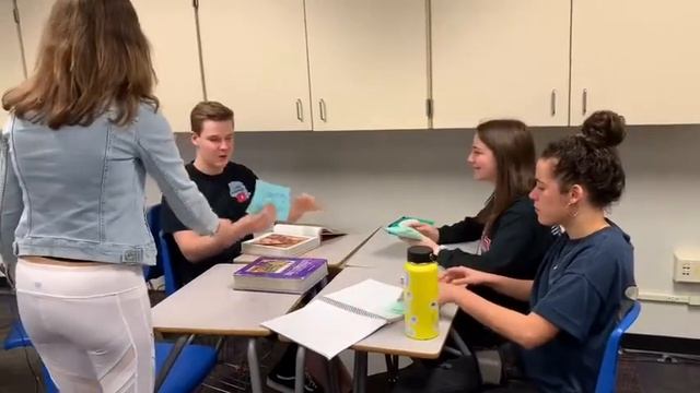 Stugo Sadie Hawkins Hoopcoming 2019 смотреть онлайн