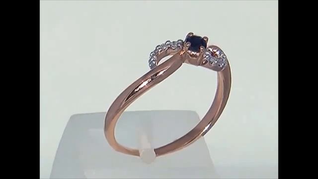Кольцо из красного золота с бриллиантами и сапфиром 56940 смотреть онлайн
