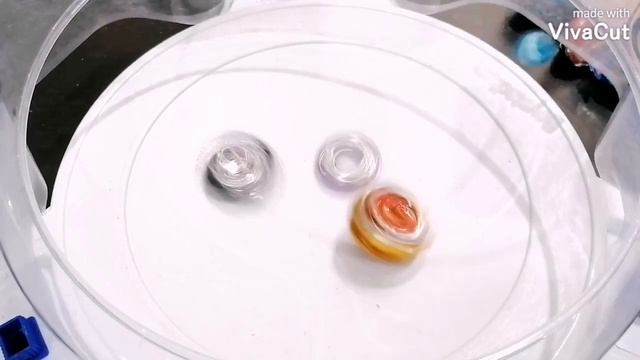 تكملة الفيديو السابق🔥🔥 درع الفارس ضد توأم الرماد Beybattle burst evolution Turbo Takara tomy смотреть онлайн