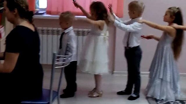 Jingle bells на русском смотреть онлайн