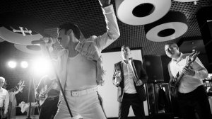 Пародист Фредди Меркьюри